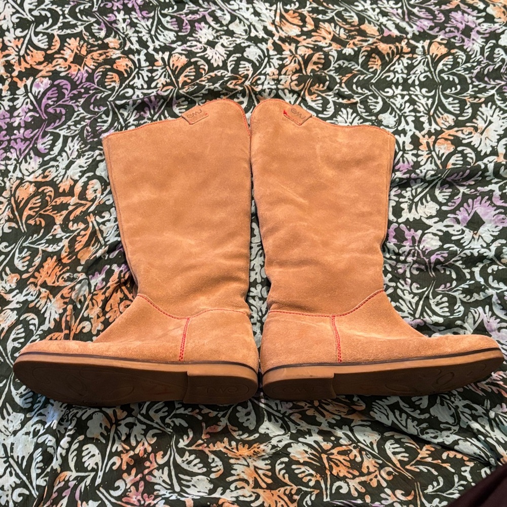 Women's Tan Suede Boots by emu wool lining with orange stitching us7